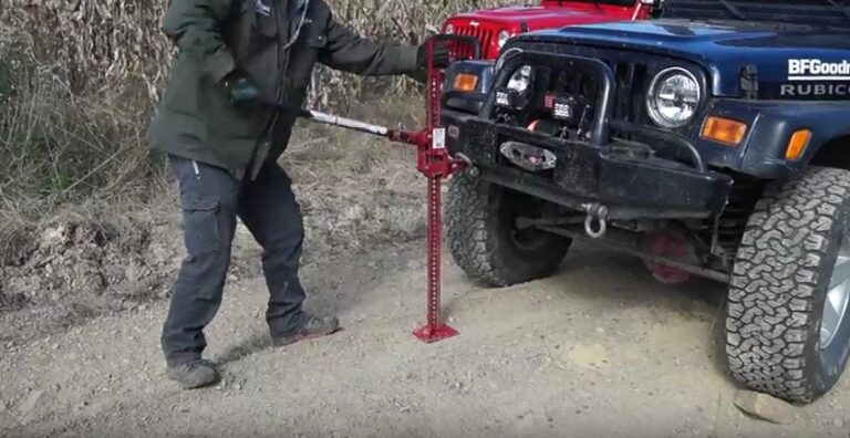 Off-Road Recovery Tips: D-Ring Hi-Lift Recovery